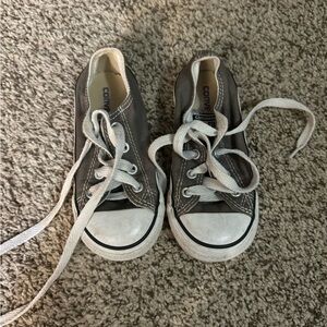 Size 8 toddler shoes
